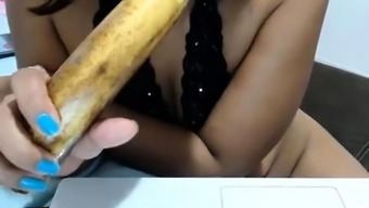 Latin Girl Fingering - Tight - Cute latin girl fingering her tight shaved - Yes Porn